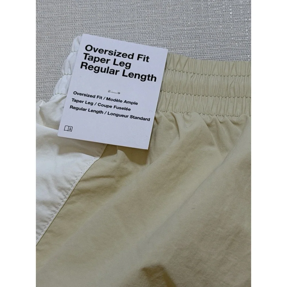 Nike Club Woven Track Pants Oversize HQ6114-234 Men's Size Small NWT
